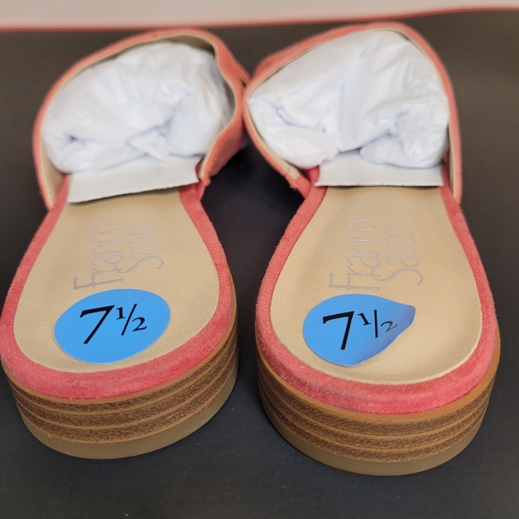 NWOT Franco sarto Nita Suede Pointed Toe Silp On Mules 7.5 - Picture 11 of 11